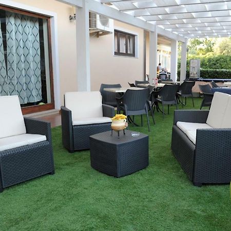 Hotel Marina バデージ エクステリア 写真